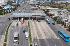 TP Hồ Chí Minh đề xuất duy trì trạm thu phí đường Nguyễn Văn Linh