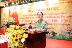 Thượng tướng, PGS.TS Trần Quốc Tỏ, Ủy viên Trung ương Đảng, Phó Bí thư Đảng ủy Công an Trung ương, Thứ trưởng Bộ Công an phát biểu. (Ảnh: Phạm Kiên/TTXVN)