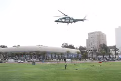 Một số tiết mục biểu diễn tiết mục Chó nghiệp vụ tại Lễ Khai mạc Army Games 2021 tại Algeria. (Ảnh: Tấn Đạt/PV TTXVN tại Algeria)