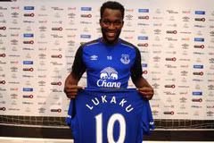 Lukaku rời Chelsea, chuyển tới Everton với mức giá kỷ lục