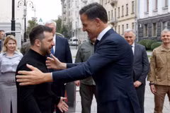Tổng thư ký NATO Mark Rutte và Tổng thống Zelensky. (Ảnh: NATO)