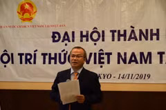 Đại sứ Việt Nam tại Nhật Bản Vũ Hồng Nam phát biểu tại đại hội. (Ảnh: Đào Thanh Tùng/TTXVN)