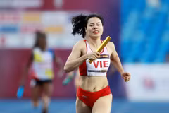 Vận động viên Nguyễn Thị Huyền trong đội hình Tiếp sức 4x400m Nữ Việt Nam. (Nguồn: Lao Động)