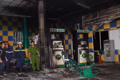 Hiện trường vụ hỏa hoạn. (Ảnh: Hoàng Anh Tuấn/Vietnam+)