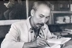 Sách lịch về Bác Hồ lần đầu tiên được xuất bản tại Việt Nam. (Nguồn: hochiminhcity.gov.vn)