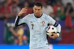 Ronaldo và Bồ Đào Nha gây thất vọng trong ngày vòng bảng EURO 2024 kết thúc. (Nguồn: AP)