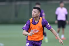 Tiền vệ Nguyễn Thái Sơn trong buổi tập của U23 Việt Nam. (Nguồn: VFF)