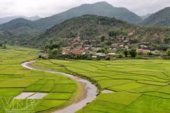 Vẻ đẹp Púng Hon, truyền thuyết nơi thượng nguồn sông Mã 
