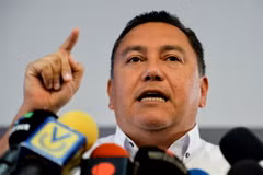 Ứng cử viên đối lập Javier Bertucci. (Nguồn: AFP/TTXVN)