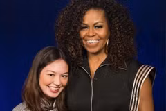 Cựu đệ nhất Phu nhân Mỹ Michelle Obama diện trang phục của Công Trí