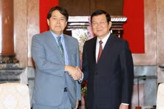 Chủ tịch nước Trương Tấn Sang tiếp Bộ trưởng Nông lâm Ngư nghiệp Nhật Bản Hayashi Yoshimasa đang ở thăm và làm việc tại Việt Nam. (Ảnh: Nguyễn Khang/TTXVN)