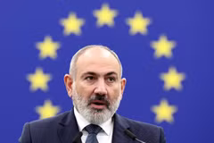 Thủ tướng Armenia Nikol Pashinyan phát biểu tại Nghị viện châu Âu ở Strasbourg, Pháp. (Ảnh: AFP/TTXVN)