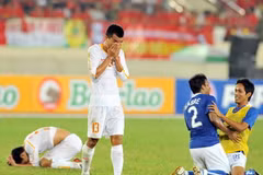 U23 Việt Nam (áo trắng) đã thi đấu tốt ở SEA Games 25, song họ vẫn cần phải được gọt giũa thêm. (Ảnh: Quốc Khánh/TTXVN)