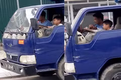 Bé trai 10 tuổi lái xe tải gây phẫn nộ trên mạng xã hội. (Nguồn: Otofun.net)