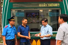 Tài xế taxi dù thừa nhận vi phạm và trả lại tiền. (Ảnh: Ngọc Hải/Vietnam+)