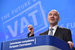 Ủy viên Liên minh châu Âu (EU) phụ trách kinh tế Pierre Moscovici. (Nguồn: AFP/TTXVN)