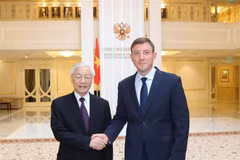 Tổng Bí thư Nguyễn Phú Trọng hội kiến Phó Chủ tịch Hội đồng Liên bang Nga Andrey Turchak. (Ảnh: Trí Dũng/TTXVN)