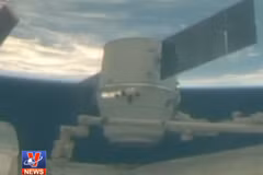 [Video] SpaceX Dragon mang gà tây, sốt việt quất lên vũ trụ