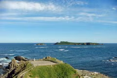 Một đảo ở ngoài khơi đảo chính Hokkaido. (Nguồn: japanvisitor.com)