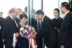 Quang cảnh lễ đón Thủ tướng Nguyễn Xuân Phúc và Phu nhân tại sân bay quân sự Don Mueang, thủ đô Bangkok. (Ảnh: Thống Nhất/TTXVN)