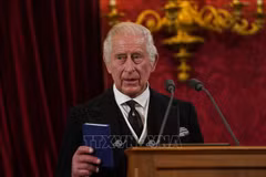 Vua Charles III phát biểu trước Hội đồng Tấn phong ở London, Anh. (Ảnh tư liệu: AFP/TTXVN)