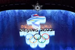 Toàn cảnh lễ bế mạc Olympic mùa Đông Bắc Kinh 2022, Trung Quốc, ngày 20/2/2022. (Ảnh: THX/ TTXVN) 