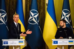 NATO khẳng định sự ủng hộ đối với chính phủ Ukraine
