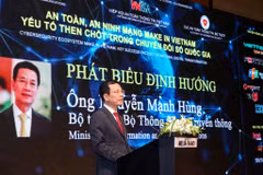 Bộ trưởng Bộ Thông tin và Truyền thông Nguyễn Mạnh Hùng phát biểu tại sự kiện. (Ảnh: Minh Sơn/Vietnam+)