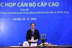 Thứ trưởng Bộ Nội vụ Vũ Chiến Thắng phát biểu tại Hội nghị Hợp tác ASEAN về các vấn đề công vụ lần thứ 21. (Ảnh: Văn Điệp/TTXVN)