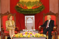 Tổng Bí thư Nguyễn Phú Trọng tiếp Chủ tịch Hội đồng Liên bang Nga Valentina Ivanovna Matvienko đang thăm chính thức Việt Nam. (Ảnh: Trí Dũng/TTXVN)