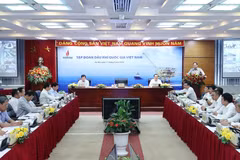 [Photo] Thủ tướng làm việc với Tập đoàn Dầu khí Quốc gia Việt Nam