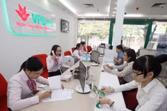 Gần 300 giải thưởng được trao tặng trong "số 8 may mắn"