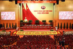 Phiên tham luận tại hội trường, sáng 27/1/2021. (Ảnh: TTXVN)