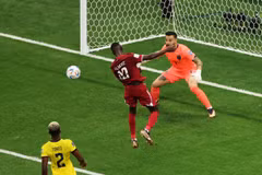 Qatar trở thành đội chủ nhà khởi đầu tệ nhất lịch sử World Cup