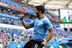 Niềm vui ghi bàn của Luis Suarez. (Nguồn: EPA)