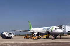 Một máy bay của Bamboo Airways. (Nguồn: TTXVN)