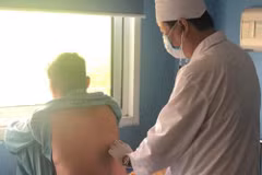 Cứu thành công bệnh nhân bị nhiễm vi khuẩn ăn thịt người Whitmore