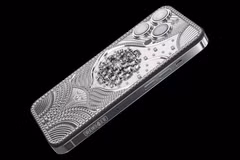 Công ty Nga gây sốc khi bán chiếc điện thoại iPhone đắt nhất thế giới