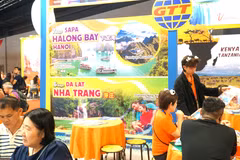 Quảng bá điểm đến Việt Nam tại Hội chợ Du lịch Malaysia năm 2024. (Ảnh: Hằng Linh/ TTXVN)