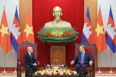 Tổng Bí thư Tô Lâm hội kiến Quốc vương Campuchia Norodom Sihamoni. (Ảnh: Thống Nhất/TTXVN)