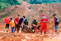 Hiện trường một vụ lở đất tại Indonesia tháng 11/2023. (Ảnh: Reuters)