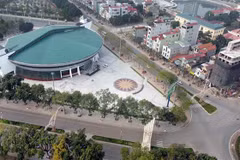 Nhà thi đấu tỉnh Vĩnh Phúc được tỉnh chi 40 tỷ đồng nâng cấp, cải tạo để phục vụ SEA Games 31. (Ảnh: Hoàng Hùng/TTXVN)