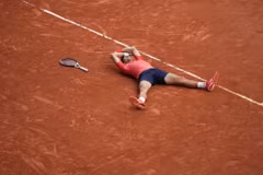 Khoảnh khắc Nole vô địch Roland Garros, lần thứ 23 giành Grand Slam