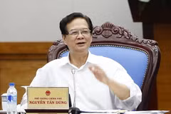 Thủ tướng Nguyễn Tấn Dũng phát biểu kết luận hội nghị. (Ảnh: Đức Tám/TTXVN)