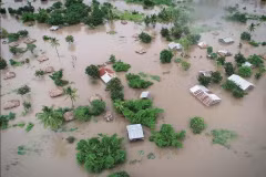 Bão Idai gây ngập lụt nghiêm trọng ở nhiều tỉnh miền Trung Mozambique. (Ảnh: Đình Lượng/TTXVN) 