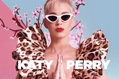 Katy Perry tiếp tục gây bất ngờ khi mặc trang phục của Công Trí