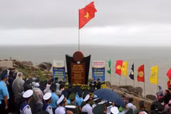 Quang cảnh lễ chào cờ. (Ảnh: Thế Lập/TTXVN)