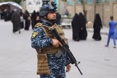 Lực lượng an ninh Iraq gác tại Baghdad. (Nguồn: AFP/TTXVN)