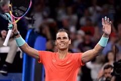Tay vợt Rafael Nadal thi đấu tại giải quần vợt quốc tế Brisbane ở Australia ngày 2/1/2024. (Ảnh: AFP/TTXVN)