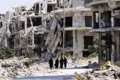  Cảnh đổ nát do chiến sự ở thành phố Homs, miền trung Syria. (Nguồn: AFP/TTXVN)